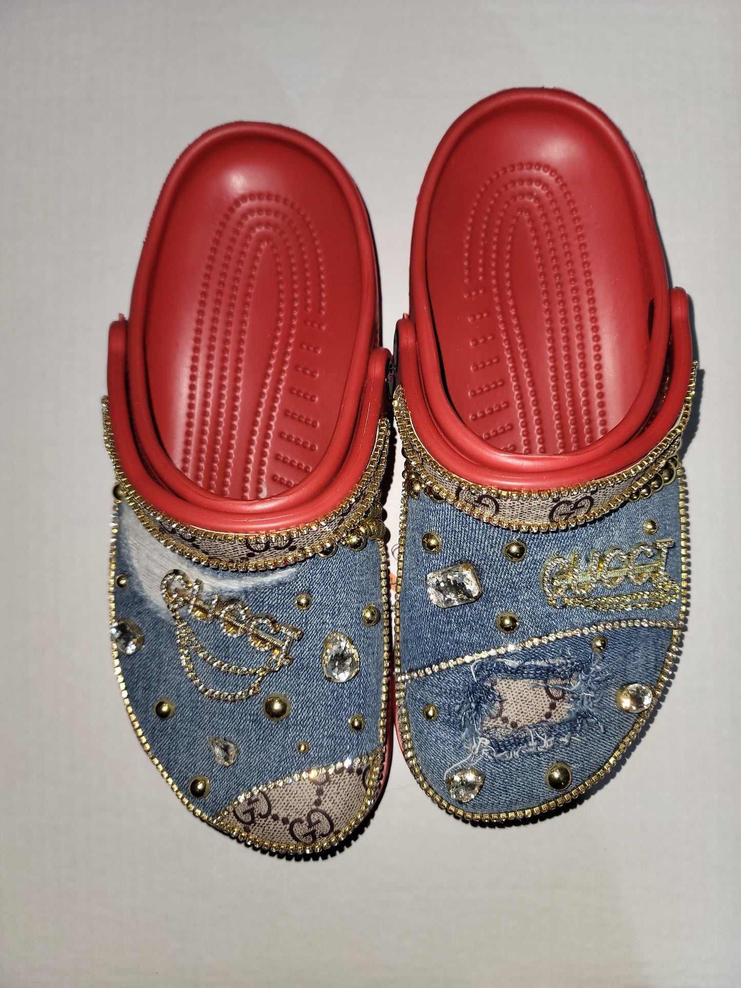 Custom GG Design Crocs W10